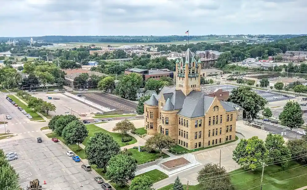 West Liberty, IA